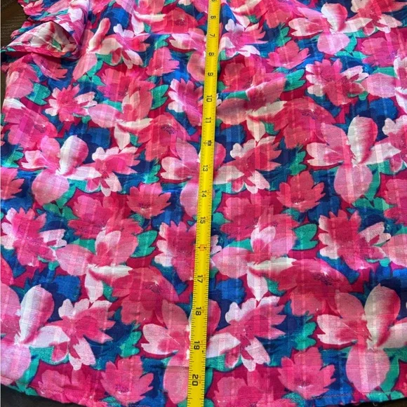 🌸💙 Draper James 💙🌸 Pink and Blue Floral Blouse Size (S) - Picture 10 of 10